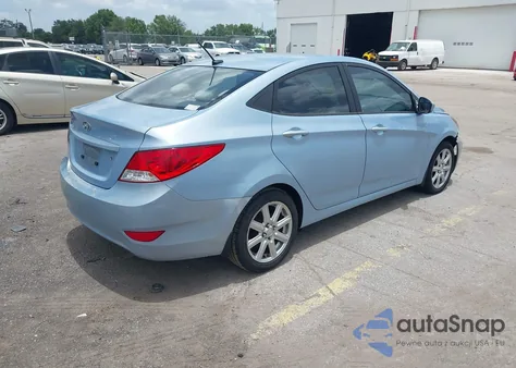 2013 Hyundai Accent Gls z USA, uszkodzony, nr VIN KMHCT4AE0DU516603